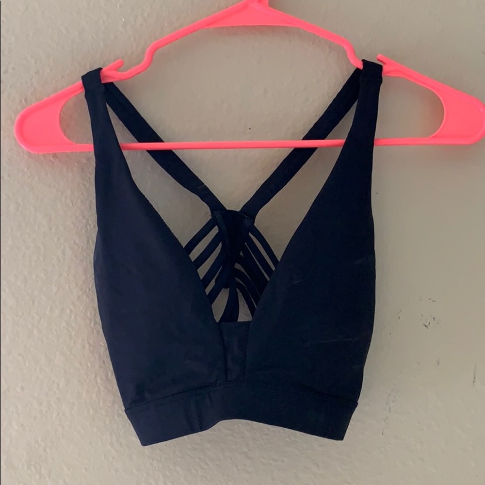 Sports bra